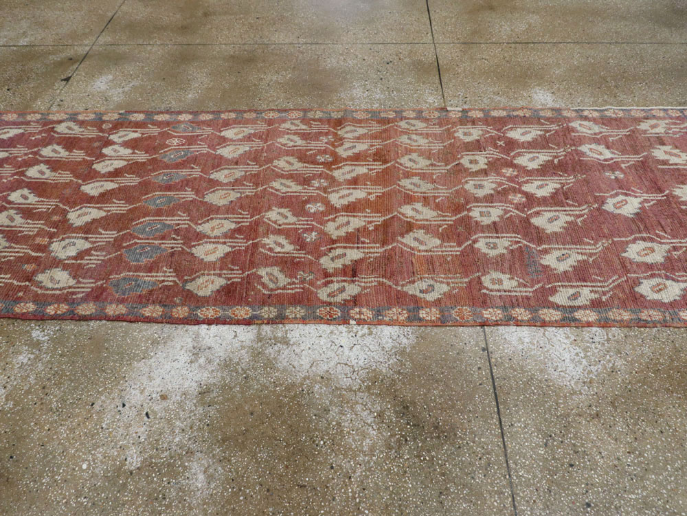 Vintage Turkish Anatolian Rug, No.19224 - Staging