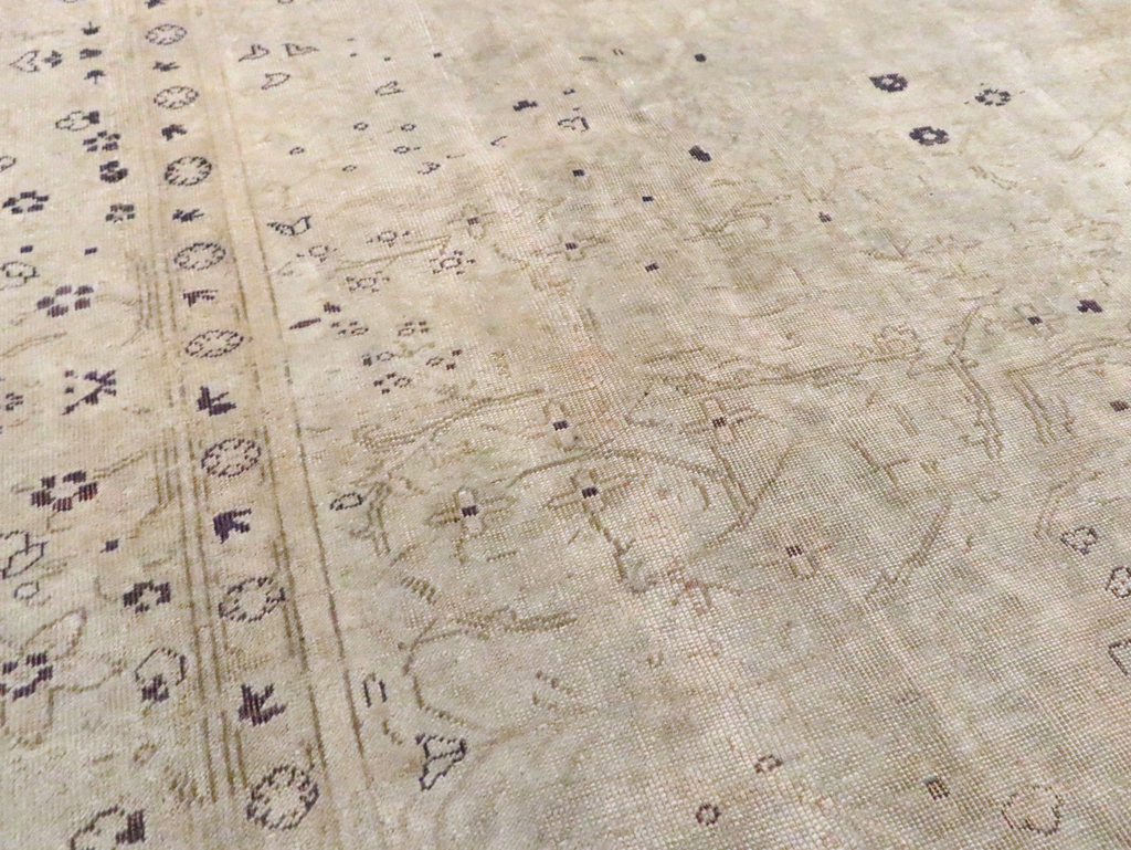 Antique Sivas Carpet, No.19231 - Staging