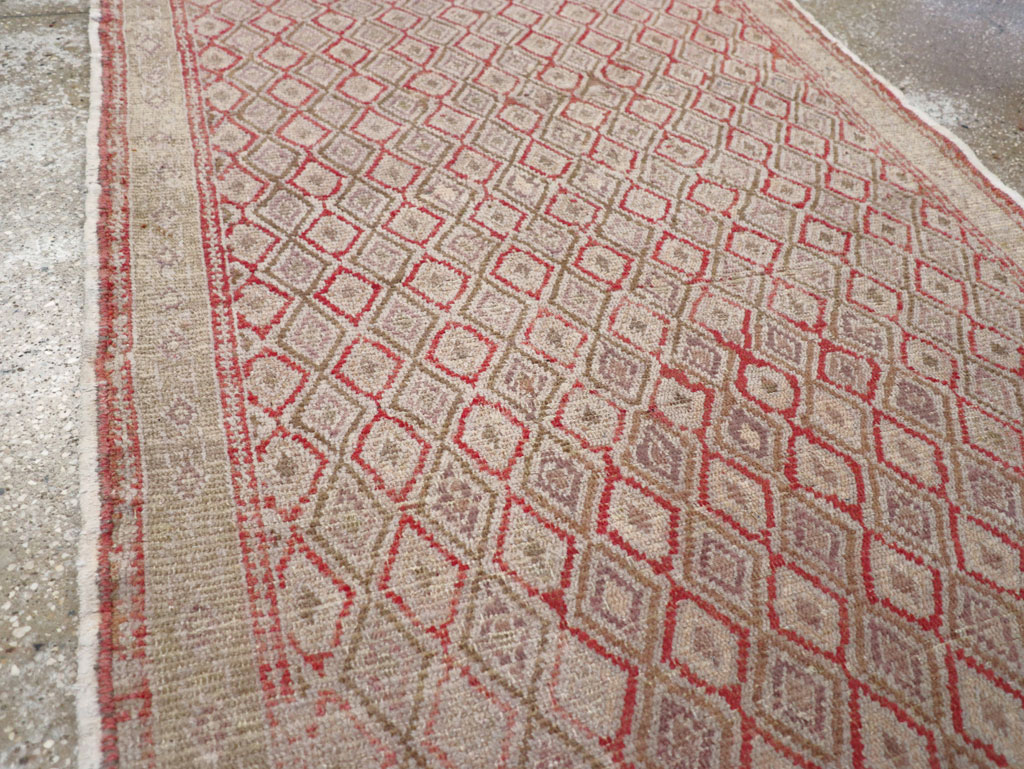 Vintage Turkish Anatolian Short Runner, No.19236 - Staging