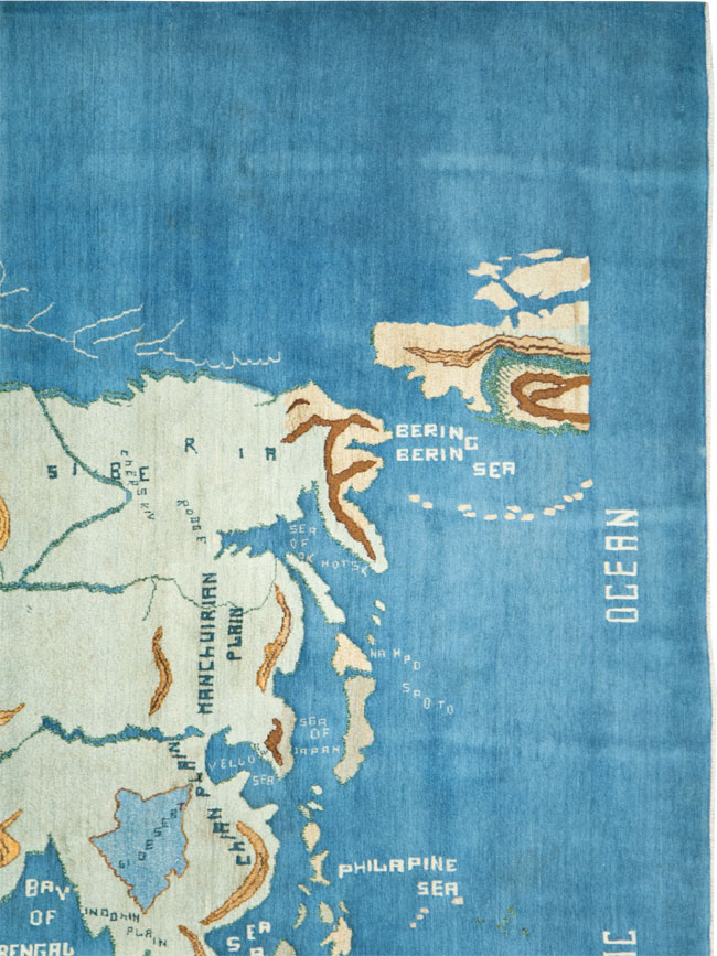 Vintage Persian Mashad Map Carpet, No.19249 - Staging