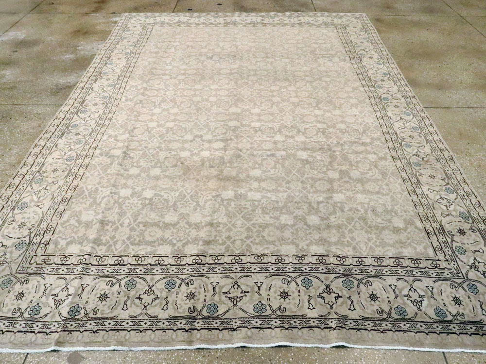 Antique Persian Tabriz Carpet, No.19283 - Staging