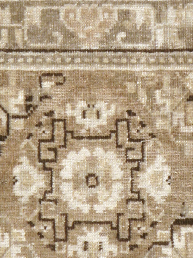 Antique East Turkestan Khotan Rug, No.19294 - Staging