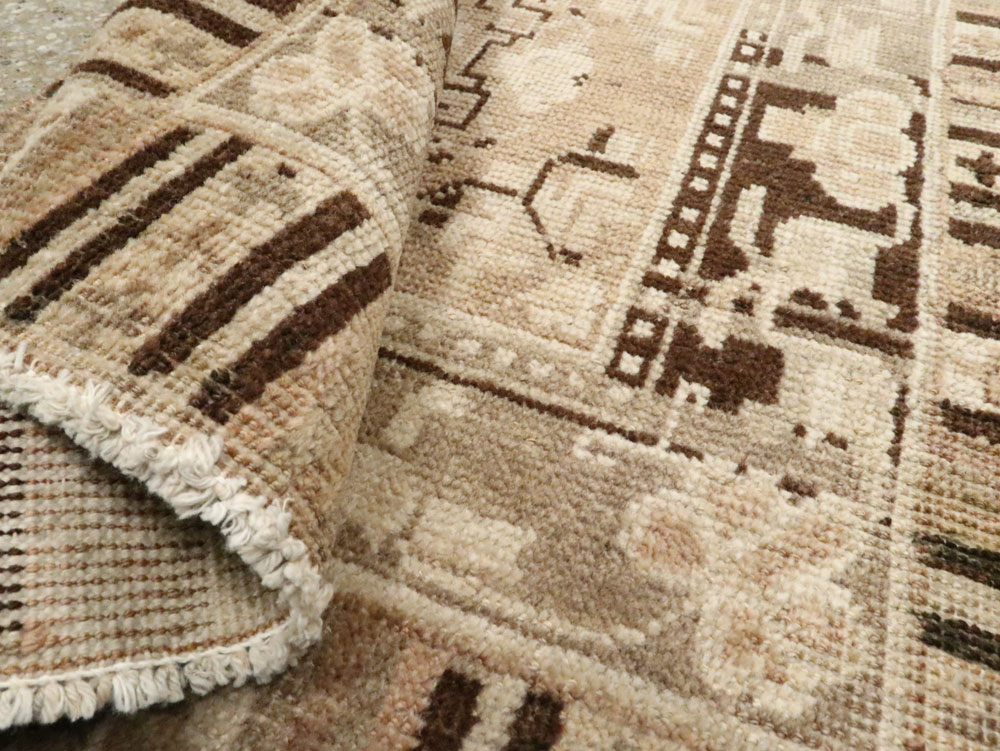 Antique East Turkestan Khotan Rug, No.19294 - Staging