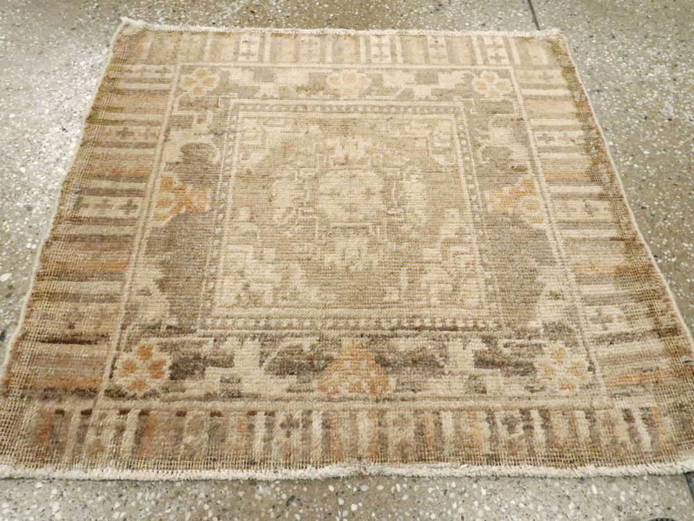 Antique East Turkestan Khotan Rug, No.19295 - Staging
