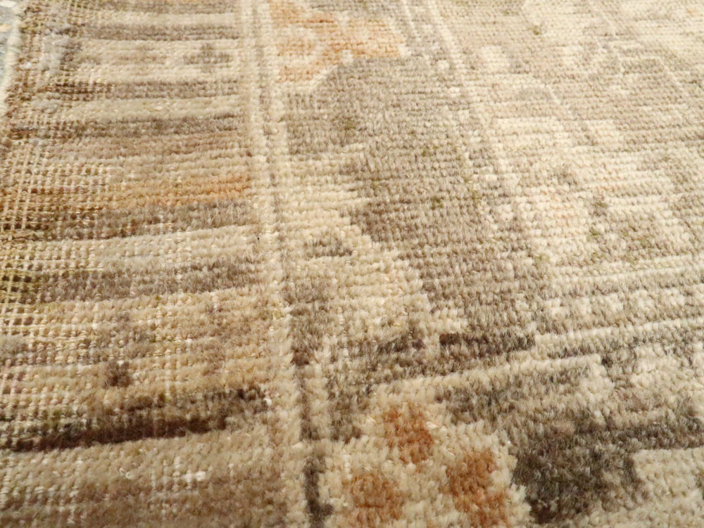 Antique East Turkestan Khotan Rug, No.19295 - Staging