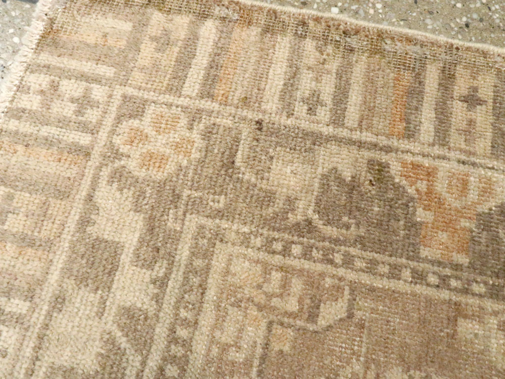 Antique East Turkestan Khotan Rug, No.19295 - Staging