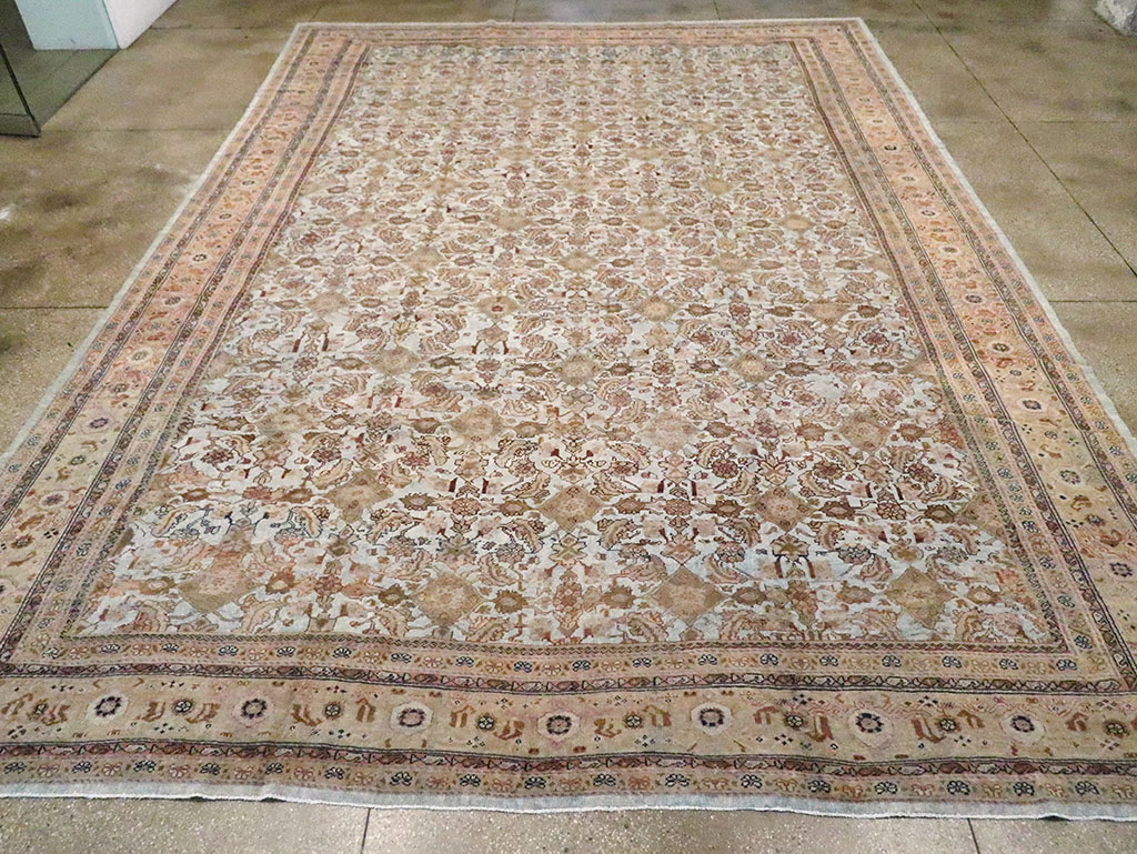 Antique Persian Mahal Carpet, No.19297 - Staging