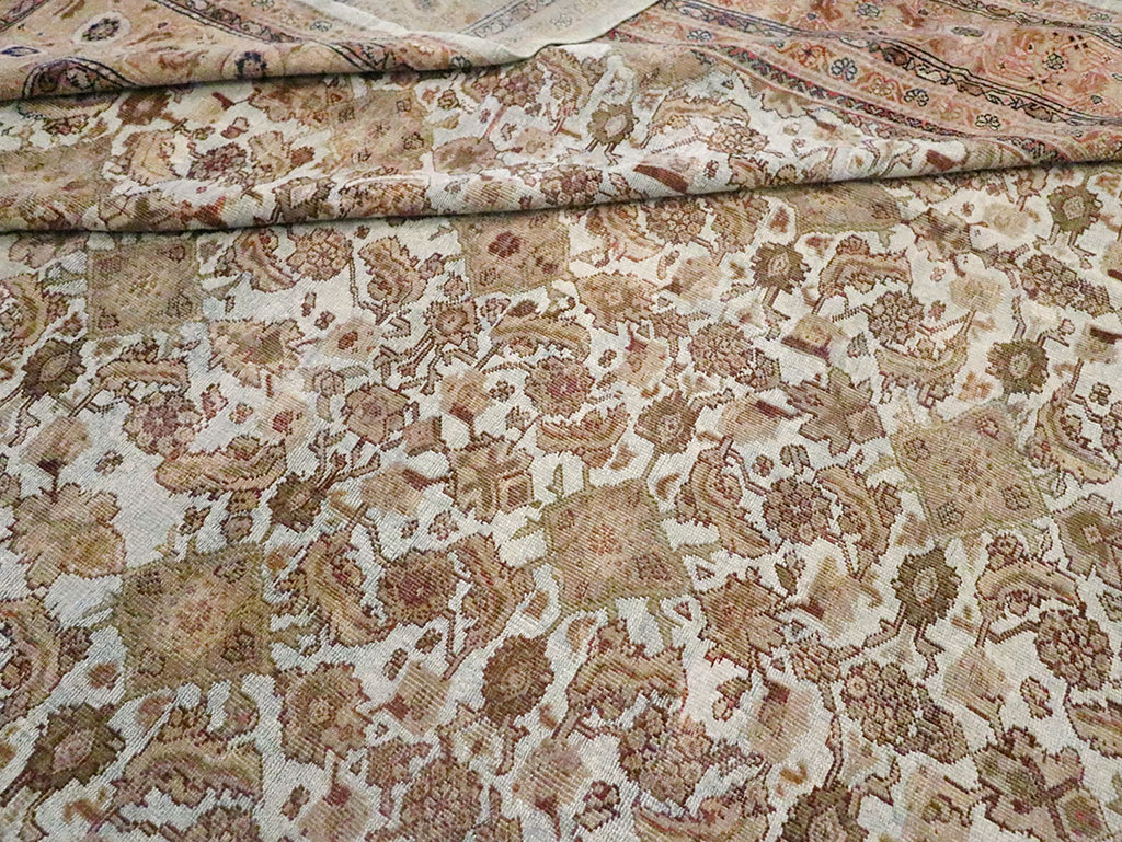 Antique Persian Mahal Carpet, No.19297 - Staging