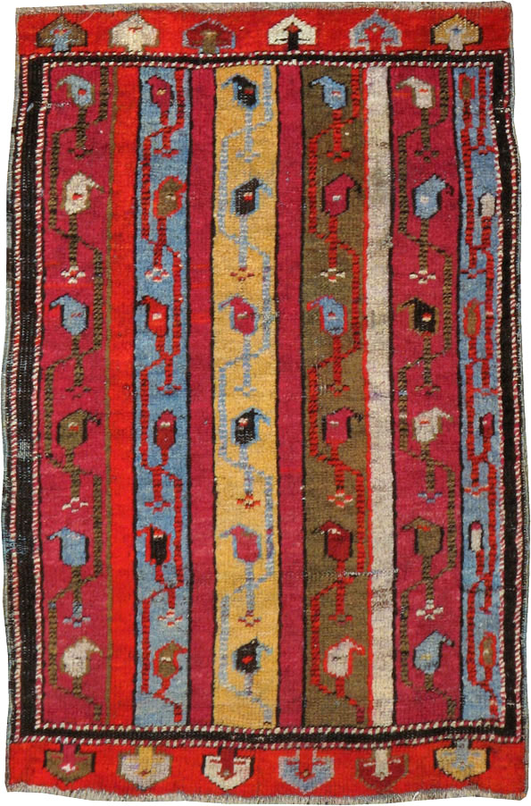 Antique Turkish Ghiordes Rug, No.19944 - Staging