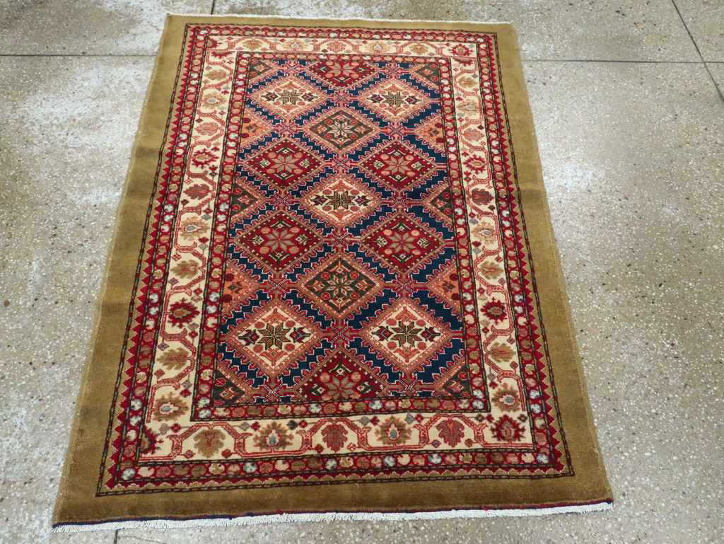 Modern Persian Malayer Rug, No.19954 - Staging