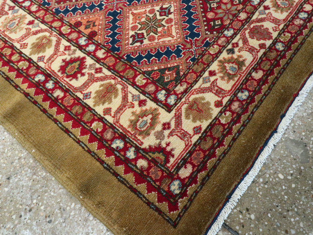 Modern Persian Malayer Rug, No.19954 - Staging