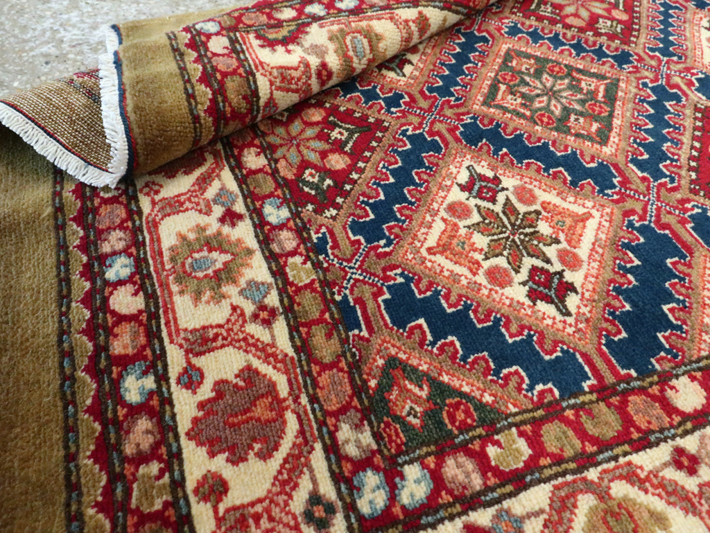 Modern Persian Malayer Rug, No.19954 - Staging