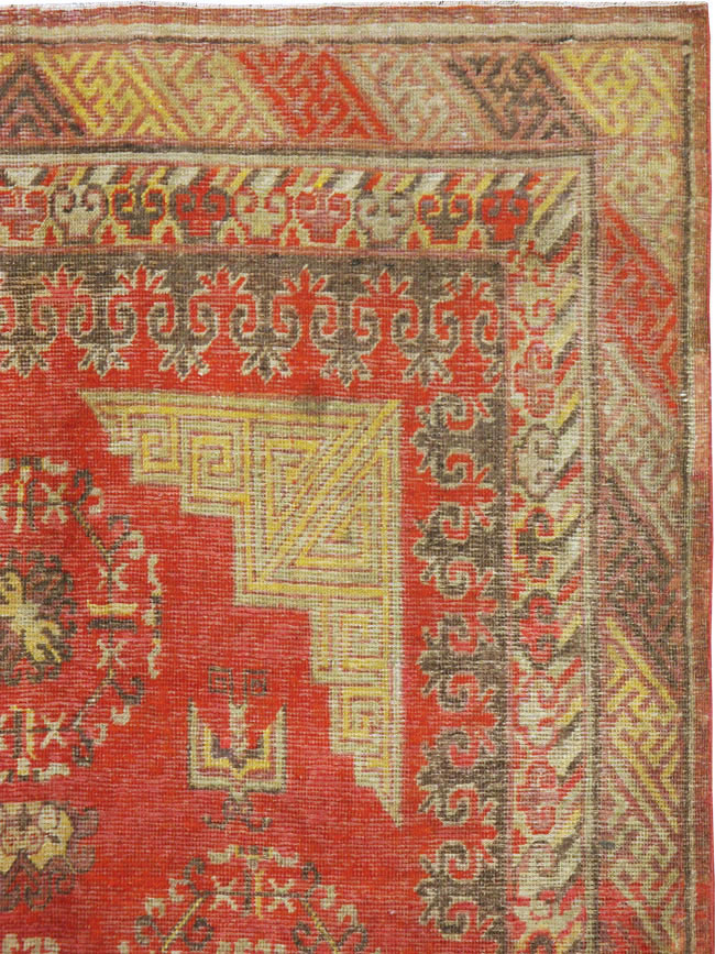 Vintage East Turkestan Khotan Carpet, No.19985 - Staging