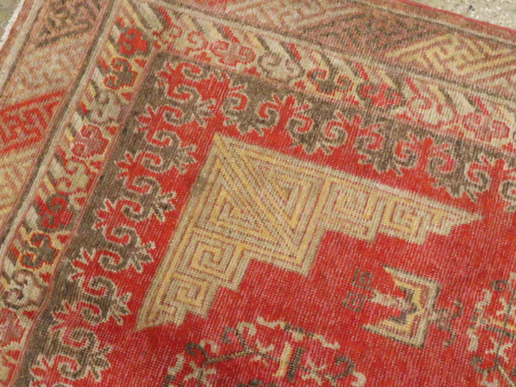 Vintage East Turkestan Khotan Carpet, No.19985 - Staging
