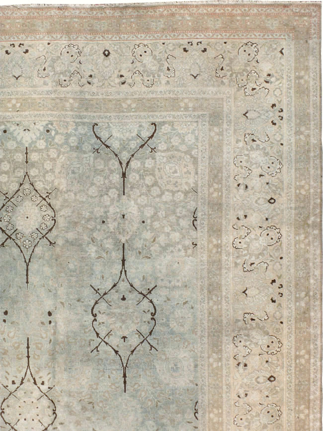 Antique Persian Tabriz Carpet, No.20014 - Staging