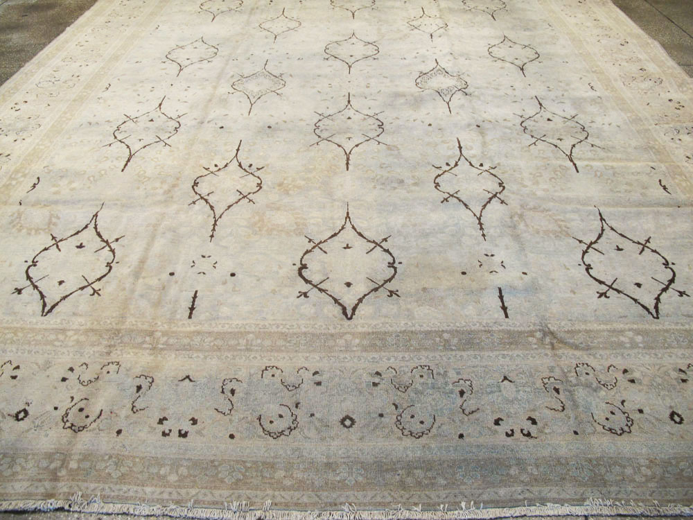 Antique Persian Tabriz Carpet, No.20014 - Staging