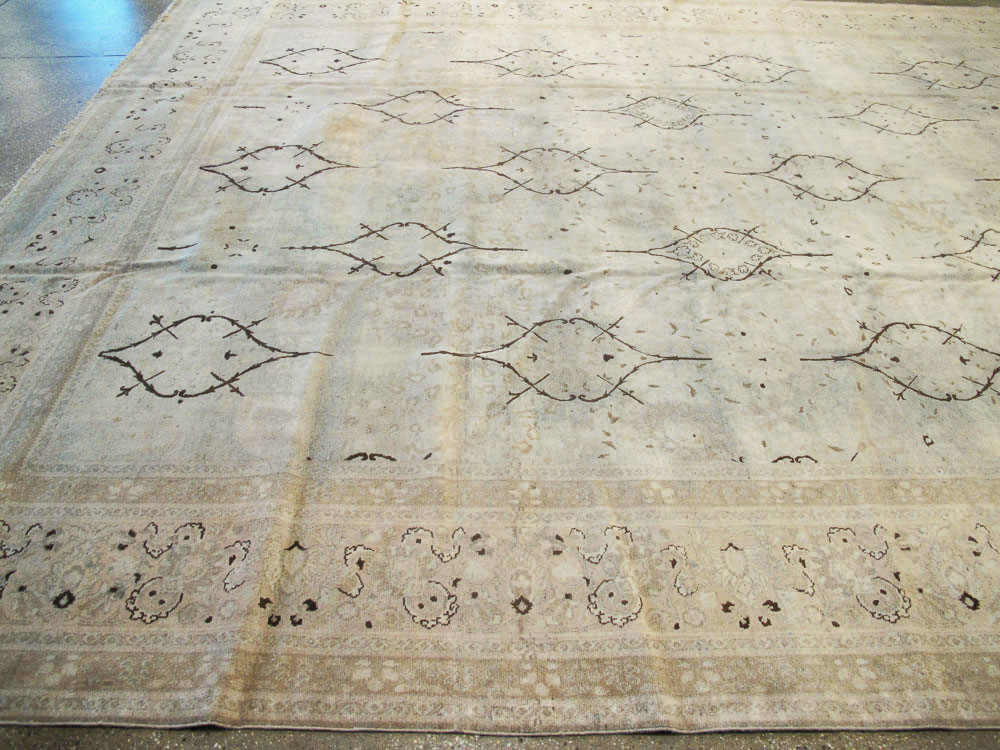 Antique Persian Tabriz Carpet, No.20014 - Staging