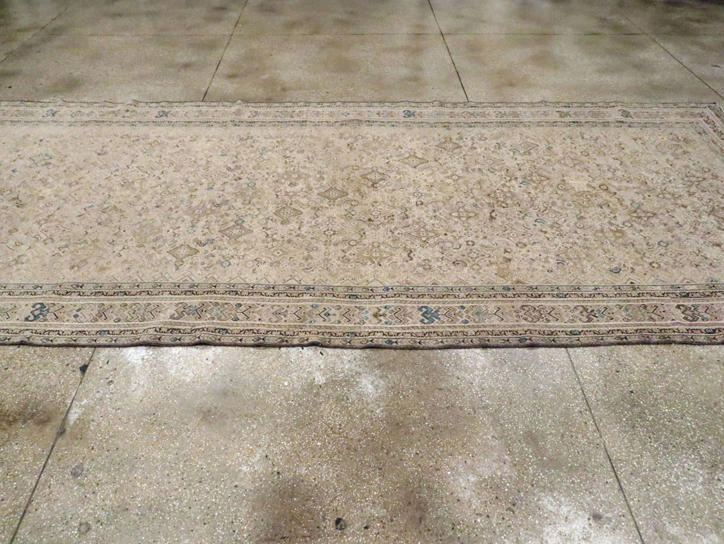 Antique Persian Malayer Gallery Carpet, No.20028 - Staging