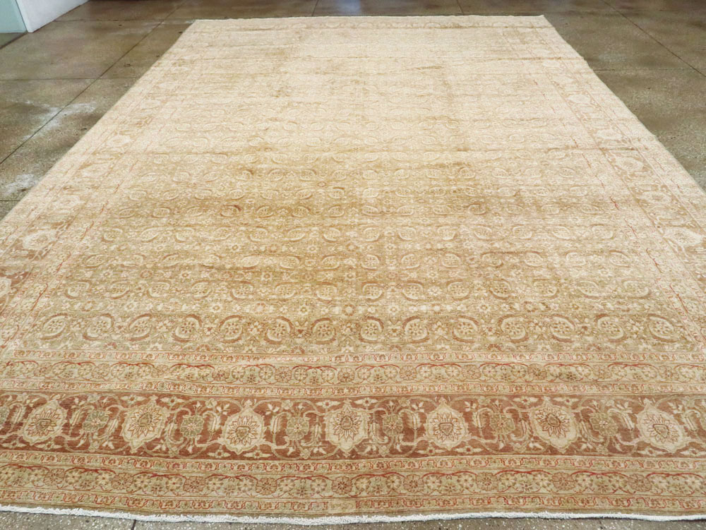 Antique Persian Lavar Kerman Carpet, No.20039 - Staging