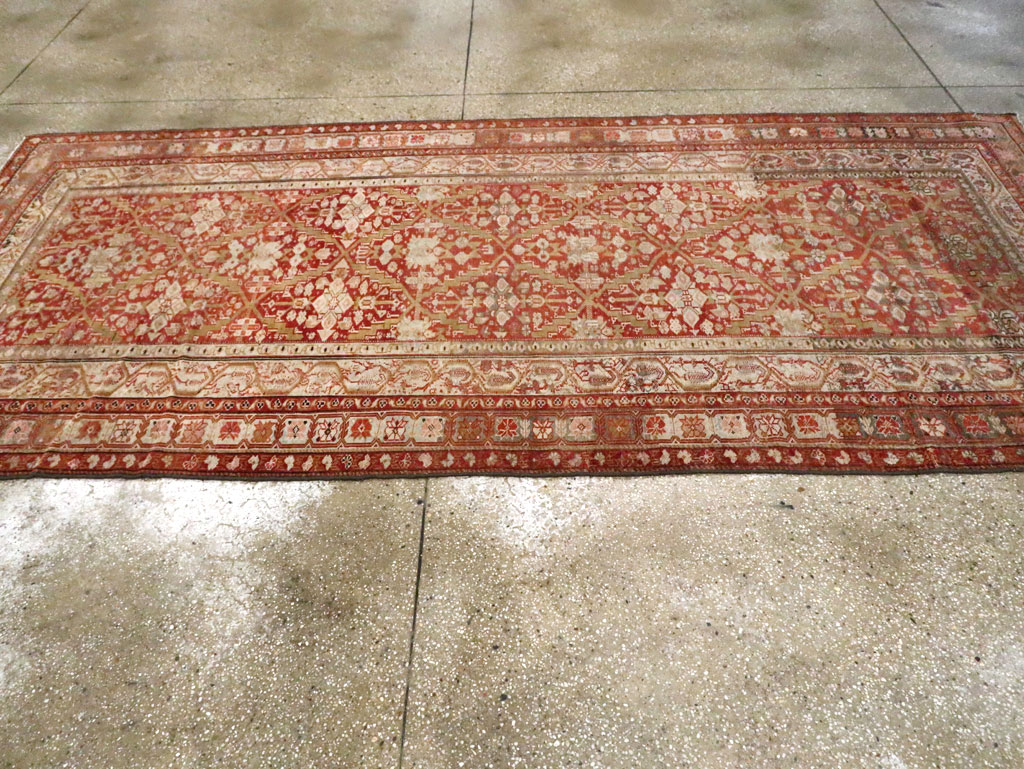 Antique Persian Malayer Carpet, No.20085 - Staging
