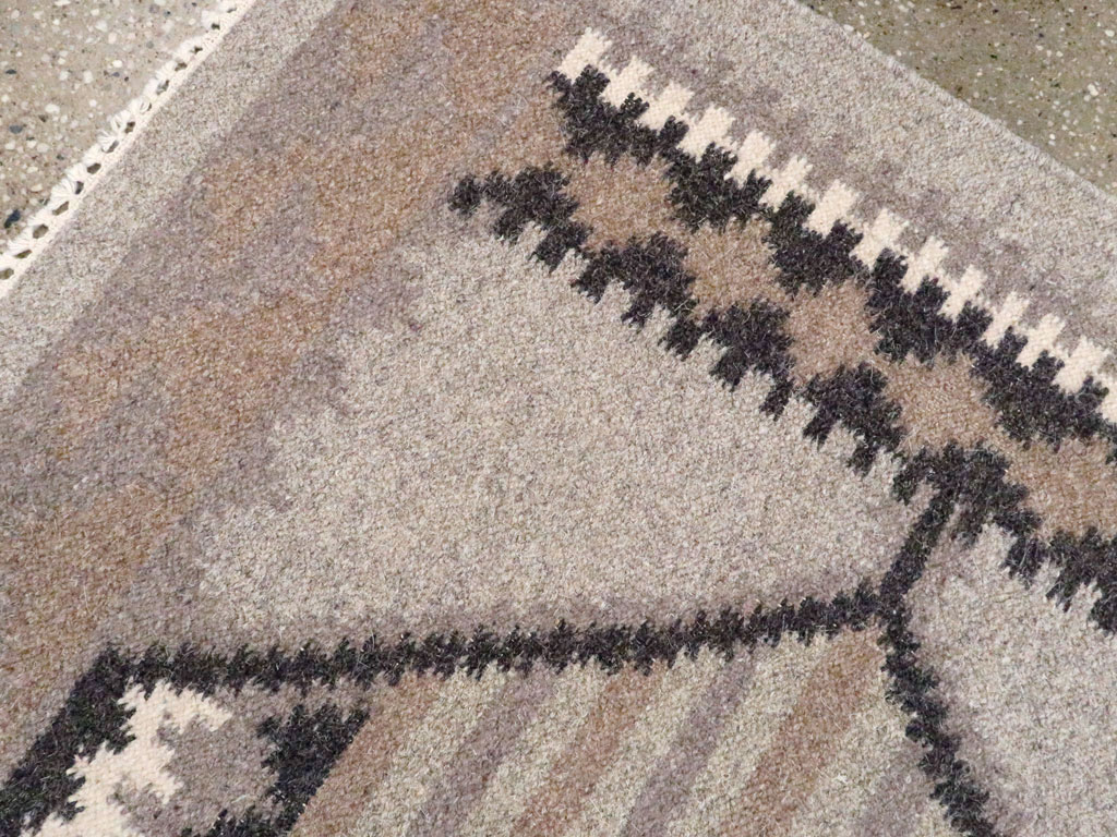 Vintage Turkish Flat-weave Kilim, No.20086 - Staging