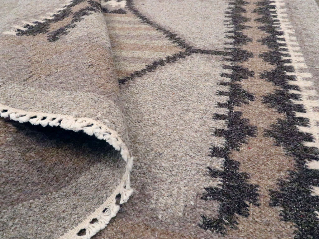 Vintage Turkish Flat-weave Kilim, No.20086 - Staging