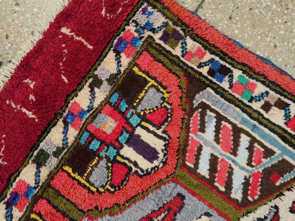 Vintage Persian Hamadan Rug, No.20107 - Staging
