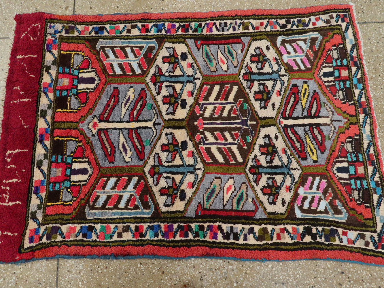 Vintage Persian Hamadan Rug, No.20107 - Staging