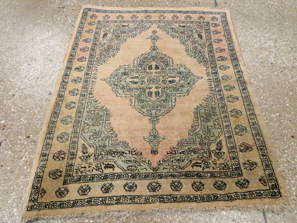 Antique Persian Tabriz Hagi Jalili Rug, No.20118 - Staging