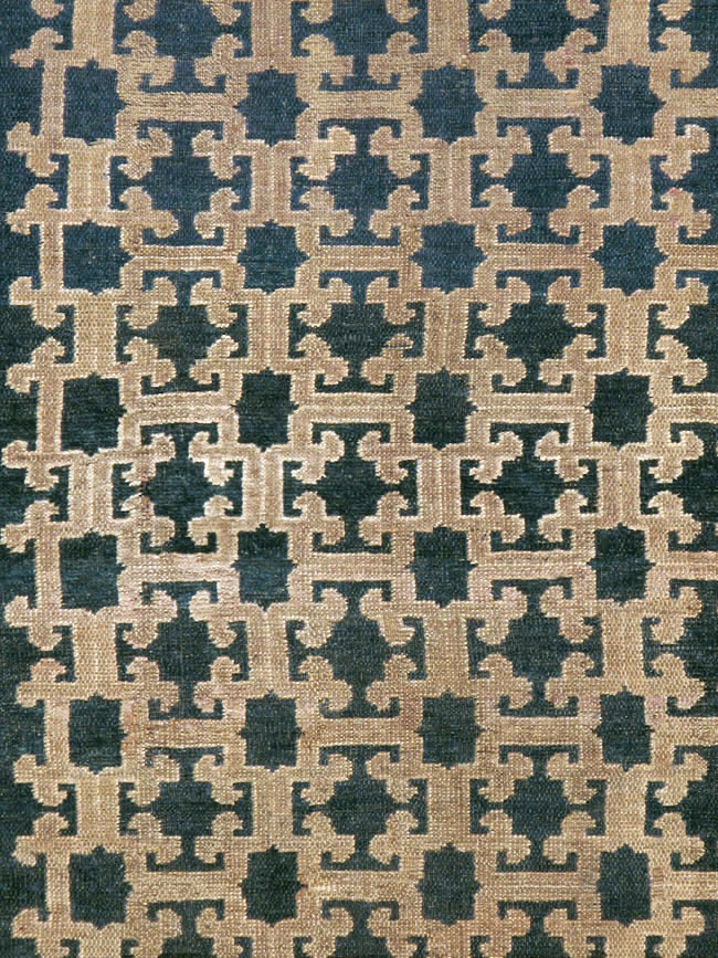 Antique East Turkestan Kirghiz Carpet, No.20193 - Staging