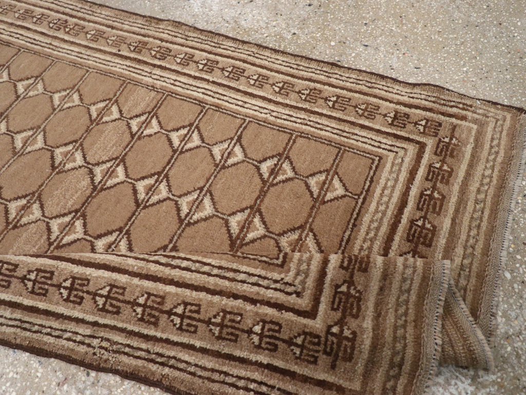 Vintage East Turkestan Samarkand Rug, No.20212 - Staging