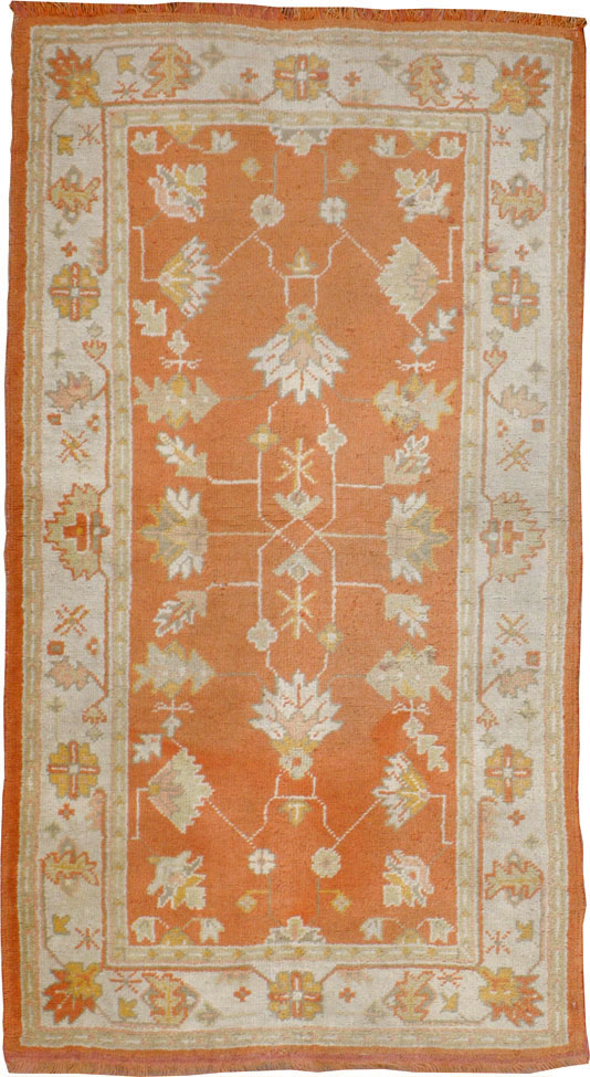 Antique Turkish Oushak Rug, No.20221 - Staging