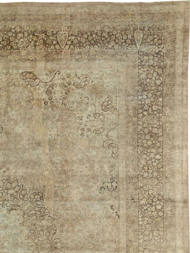Antique Indian Lahore Carpet, No.20227 - Staging