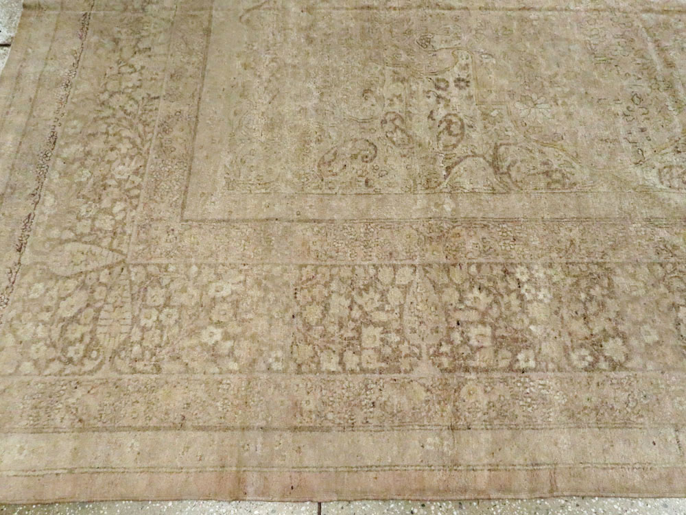 Antique Indian Lahore Carpet, No.20227 - Staging
