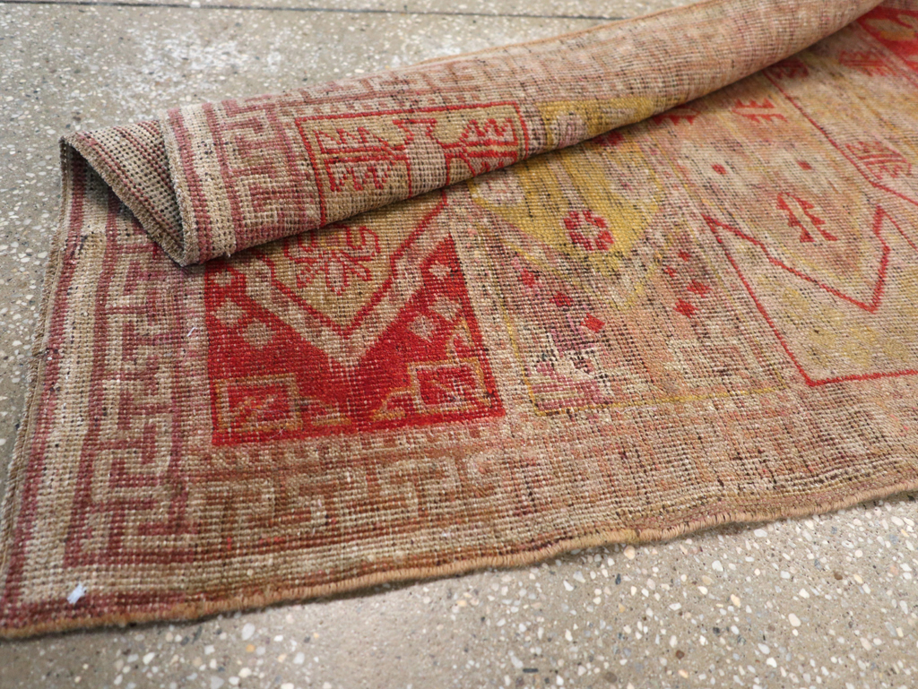 Antique East Turkestan Khotan Saph Runner, No.20233 - Staging