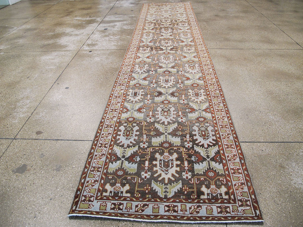 Antique Malayer Runner, No.20238 - Staging