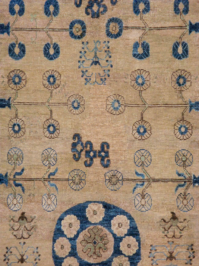 Antique East Turkestan Khotan Carpet, No.20271 - Staging