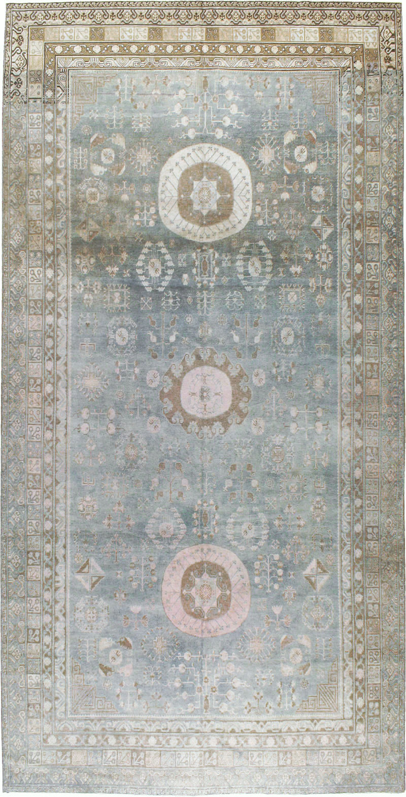 Antique East Turkestan Khotan Gallery Carpet, No.20277 - Staging