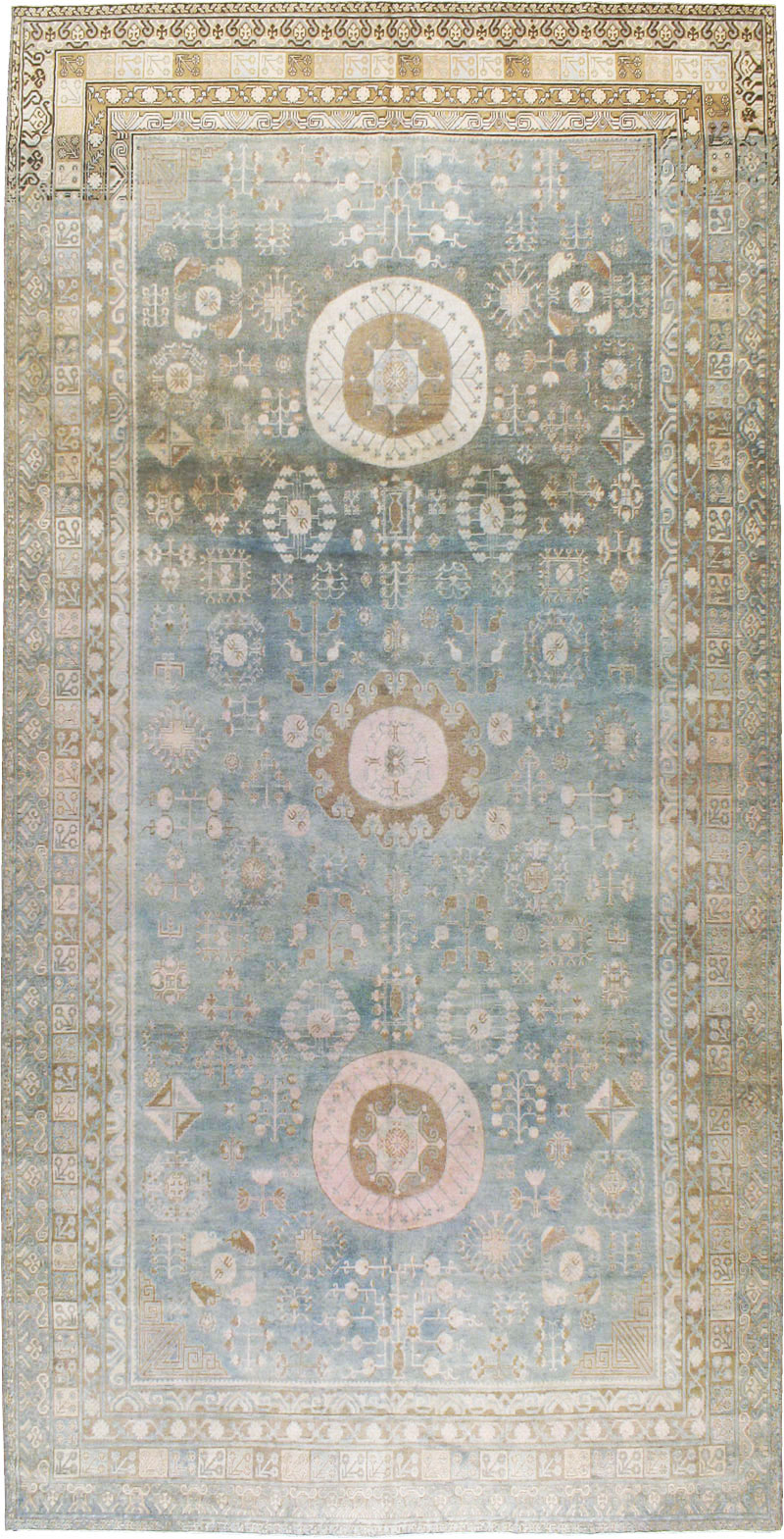 Antique East Turkestan Khotan Gallery Carpet, No.20277 - Staging