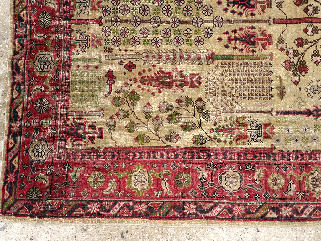 Antique Turkish Sivas Carpet, No.20327 - Staging