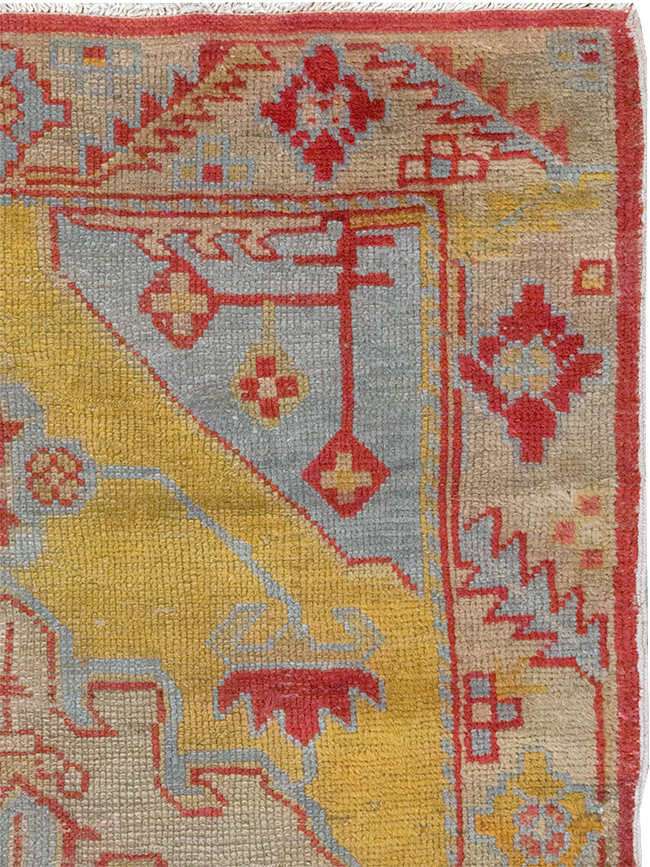 Vintage Turkish Oushak Throw Rug, No.20341 - Staging