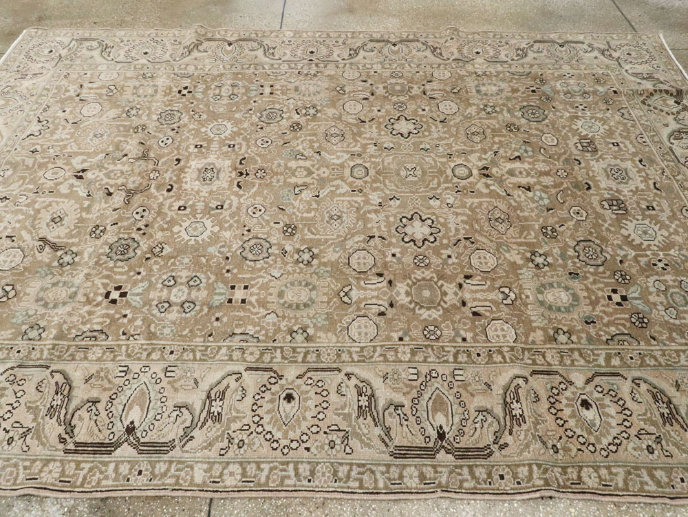 Vintage Persian Malayer Carpet, No.20372 - Staging
