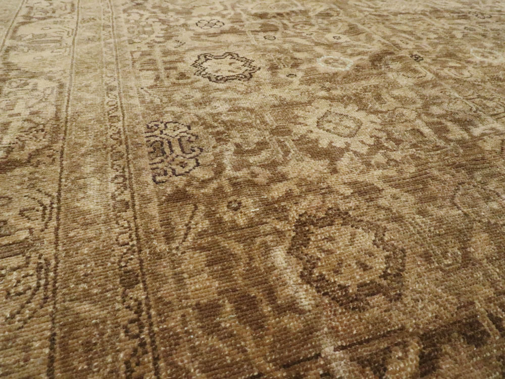 Vintage Malayer Gallery Carpet, No.20392 - Staging