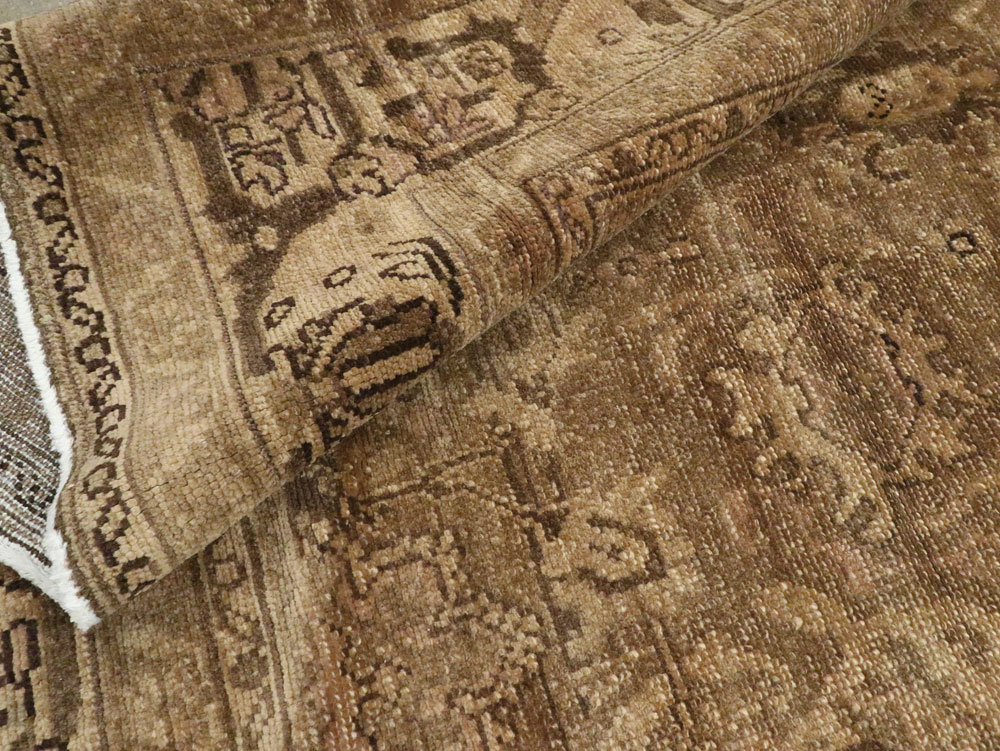 Vintage Malayer Gallery Carpet, No.20392 - Staging