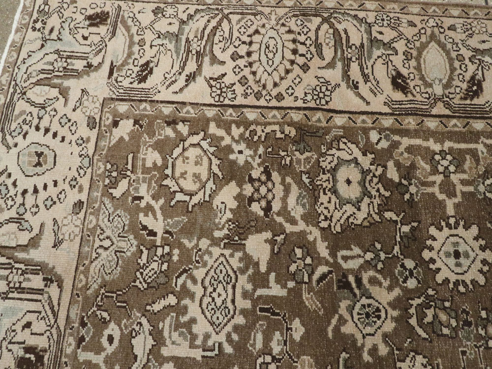 Vintage Persian Malayer Carpet, No.20395 - Staging