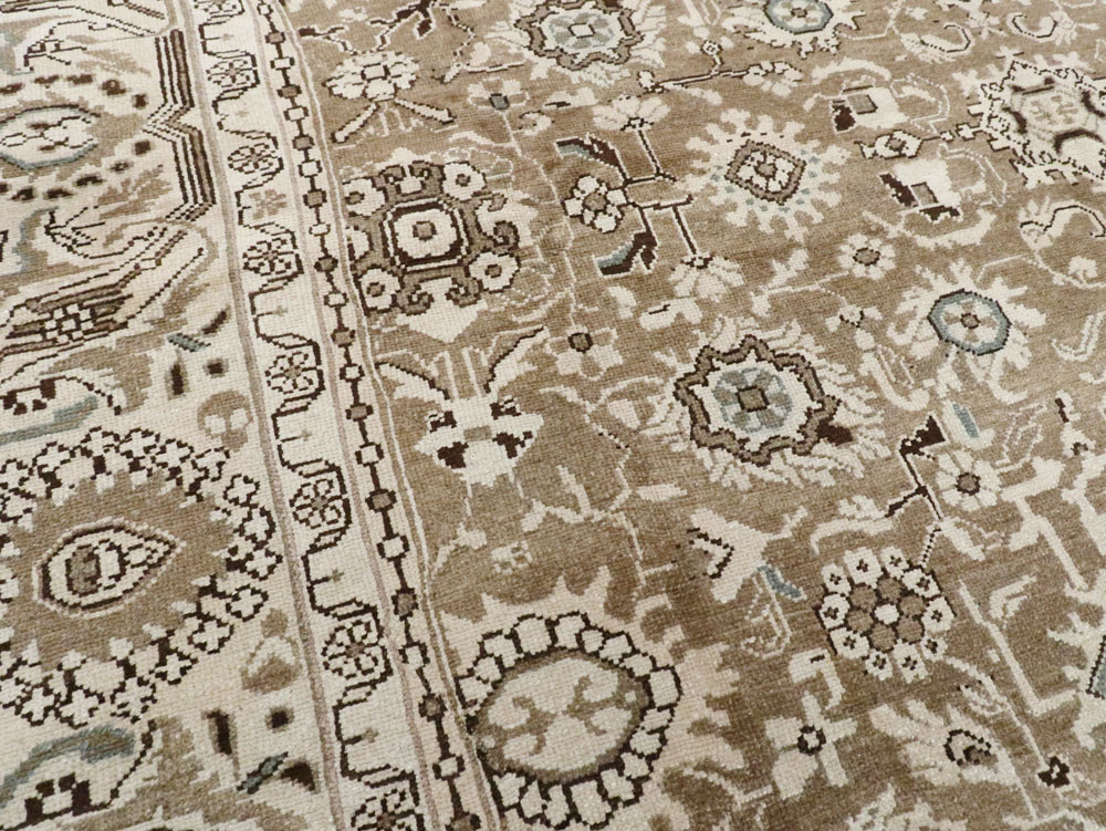 Vintage Persian Malayer Carpet, No.20401 - Staging