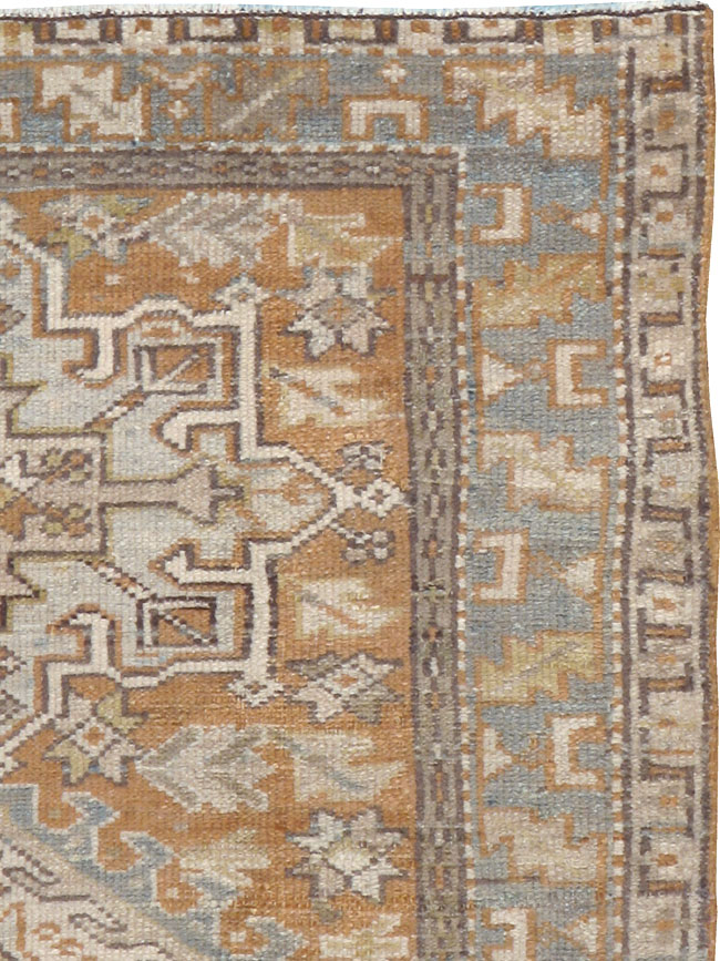 Vintage Persian Karajeh Rug, No.20409 - Staging