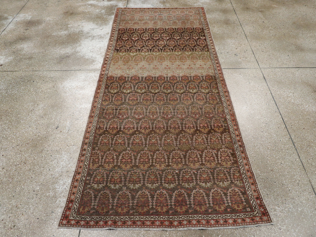 Vintage Persian Malayer Rug, No.20410 - Staging