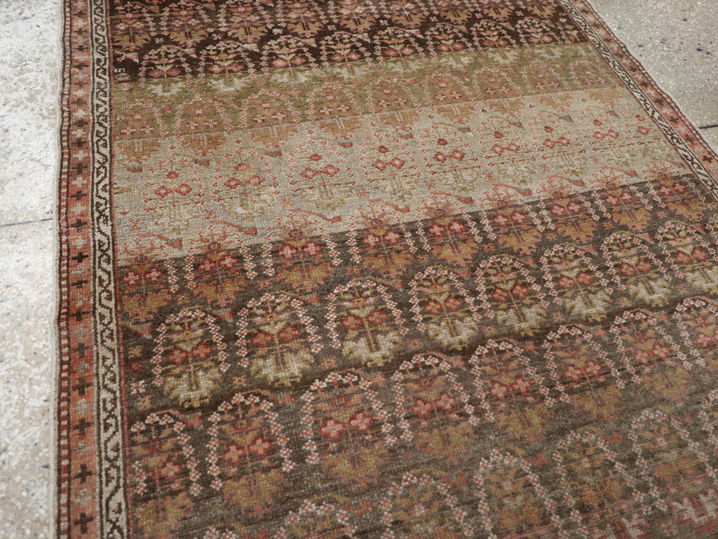 Vintage Persian Malayer Rug, No.20410 - Staging
