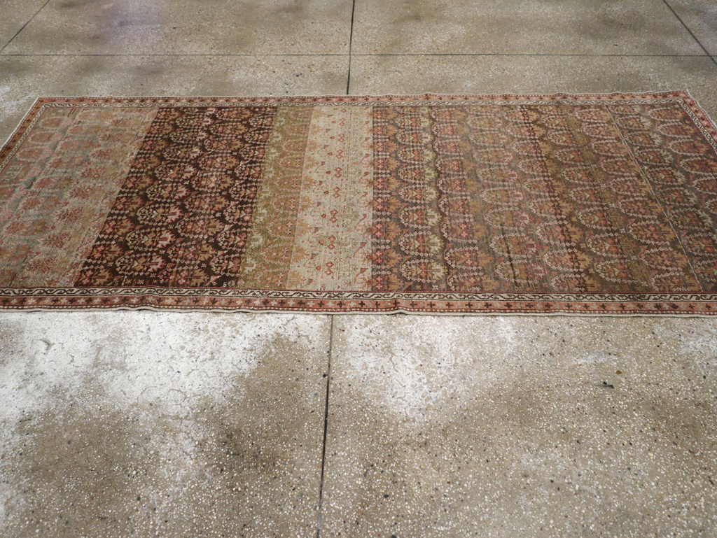 Vintage Persian Malayer Rug, No.20410 - Staging